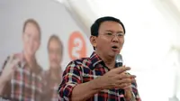 Kejaksaan Agung menyatakan tidak menahan gubernur nonaktif DKI Jakarta, Ahok. (via: Bintang,com/Nurwahyunan)