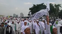 Hari ini, ribuan anggota FPI akan melakukan aksi long march dan unjuk rasa terkait pernyataan Ahok soal Surat Al-Maidah ayat 51. (Foto: Youtube.com)