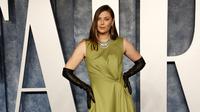 Mantan Petenis Russia, Maria Sharapova berpose saat menghadiri Vanity Fair Oscar Party 2023 di Wallis Annenberg Center for the Performing Arts, Beverly Hills, California, 13 Maret 2023 WIB. (AFP/Getty Images/Amy Sussman)