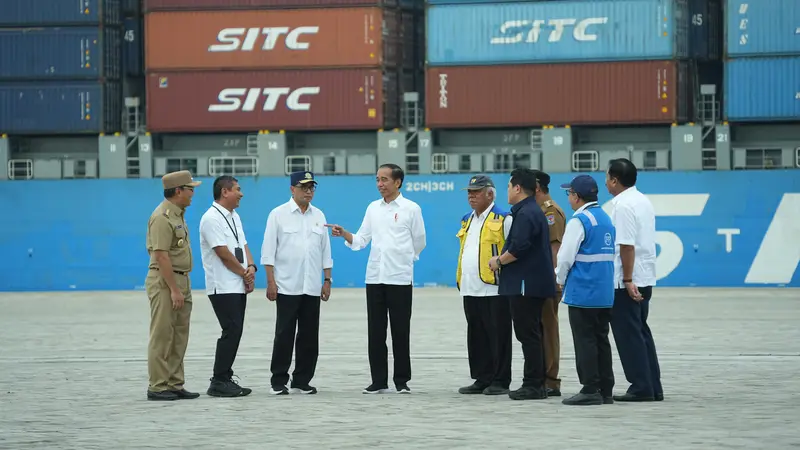 Resmikan Makassar New Port, Jokowi Singgung Masalah Bongkar Kapal di Pelabuhan