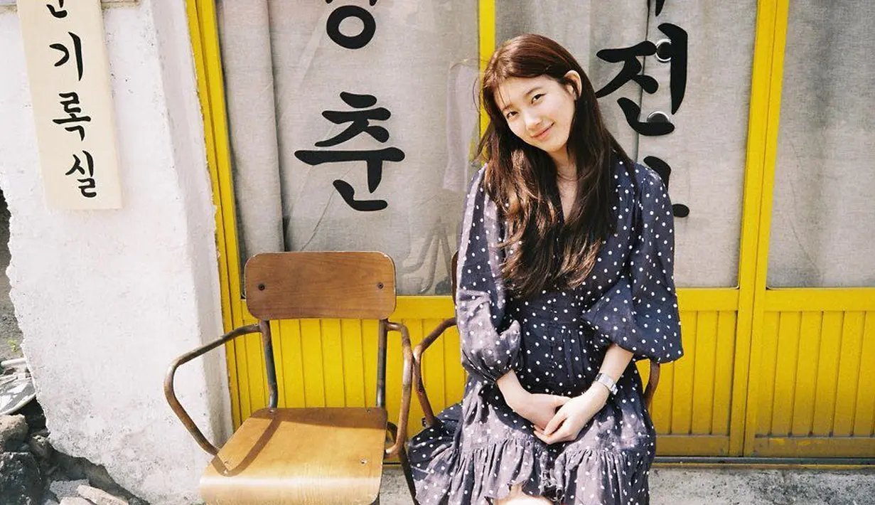 Suzy menyumbang sekitar Rp 259 juta ke sebuah jejaring yang membantu kaum ibu. Memang ini bukan pertama kalinya Suzy menyumbang untuk orang yang membutuhkan. (Foto: instagram.com/skuukzky)
