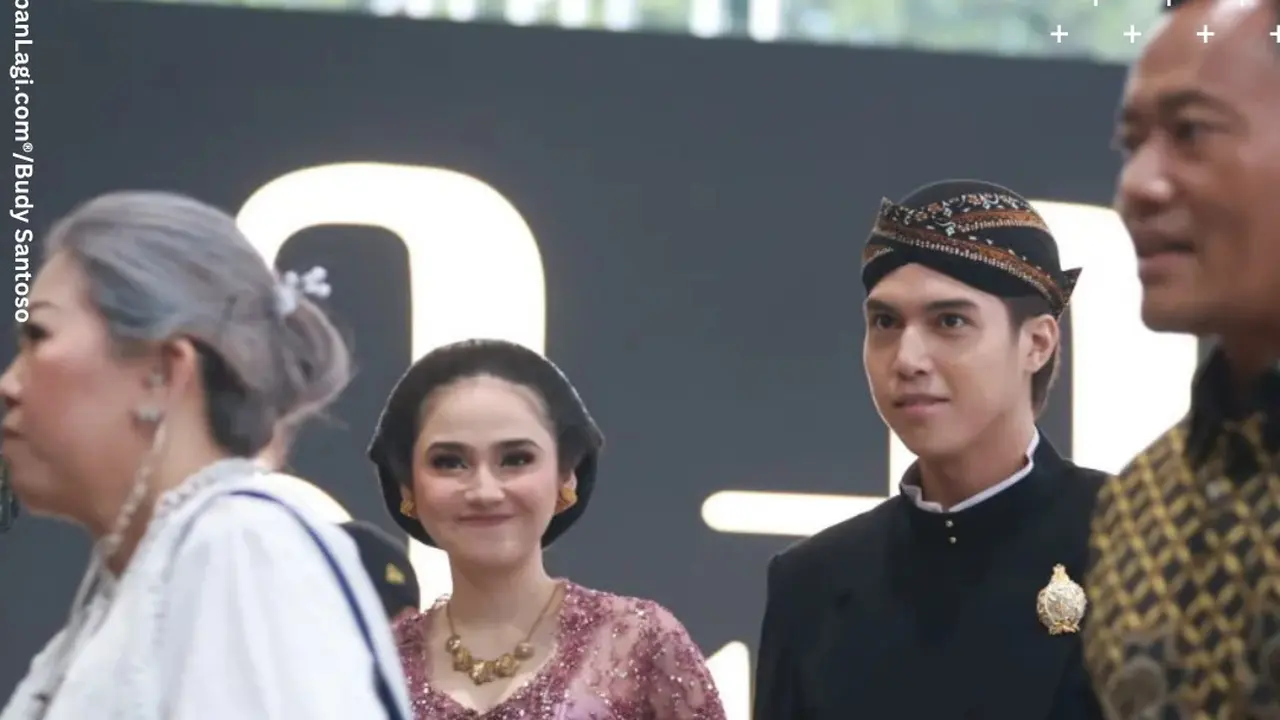 Detail Kebaya Syifa Hadju di Acara Ngunduh Mantu Al & Alyssa/Kapanlagi.com