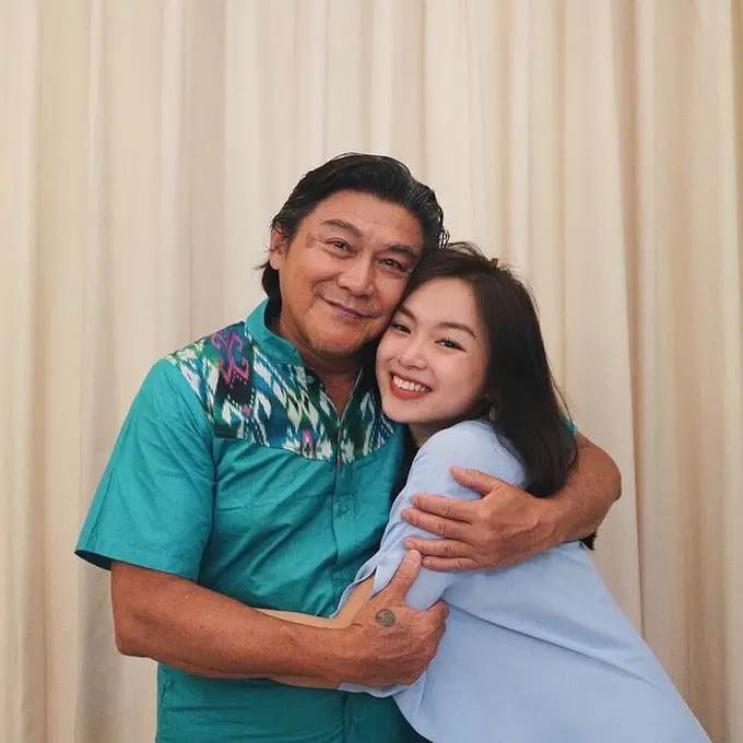 [Fimela] Willy Dozan dan Nabilah