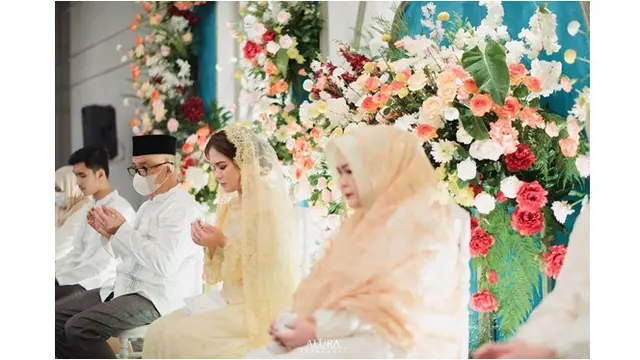 7 Momen Pengajian dan Siraman Masayu Clara Jelang Pernikahan, Penuh Haru Bahagia