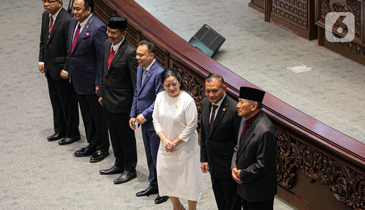 Dalam rapat paripurna ini, DPR juga akan melantik Pengganti Antarwaktu Anggota DPR RI dan Anggota MPR RI sisa masa jabatan tahun 2019-2024. (Liputan6.com/Faizal Fanani)
