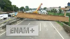 Agar tidak membuat kemacetan panjang, di jalan tol BSD diberlakukan contra-flow