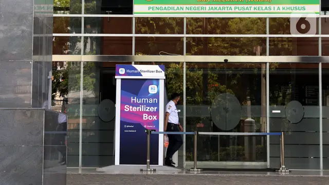 FOTO: Sejumlah Pegawai Reaktif COVID-19, PN Jakarta Pusat Tutup Sementara