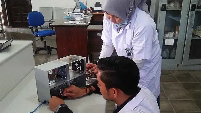 Alat Pendeteksi Halal Haram Makanan