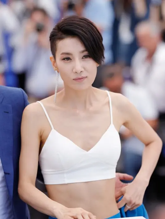 Fly Up Entertainment pun berjanji akan mendiskusikan lebih lanjut rumor itu jika terus tersebar. (Zimbio)