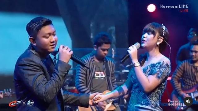 6 Momen Kebersamaan Happy Asmara dan Denny Caknan yang Bikin Baper