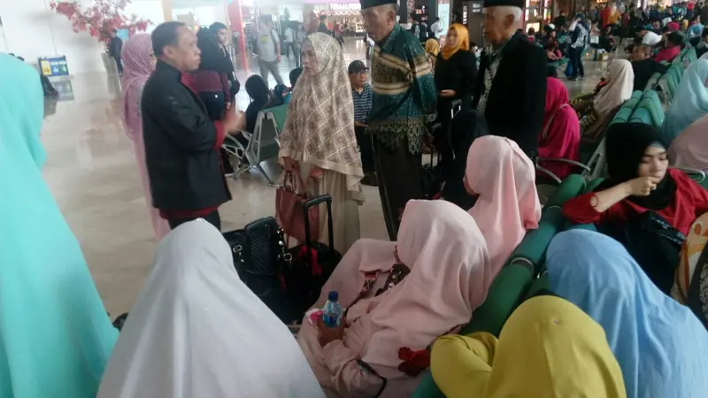 46 Warga Sulsel Gagal Naik Haji Berbekal Visa Ziarah