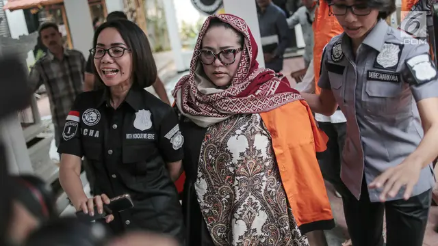 Wajah Lesu Nunung dan Suami Jelang Rilis Kasus Narkoba