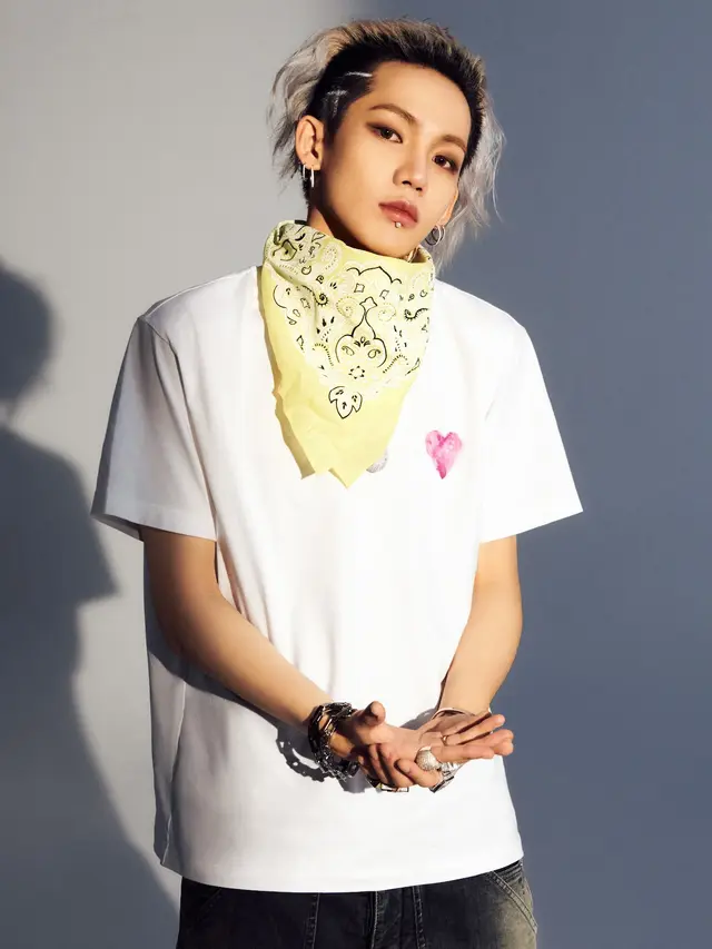 Koleksi "I LOVE YOU" UT Find Your Treasure Uniqlo