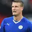 Robert Huth adalah seorang pemain bola yang tergabung di dalam klub Leicester City