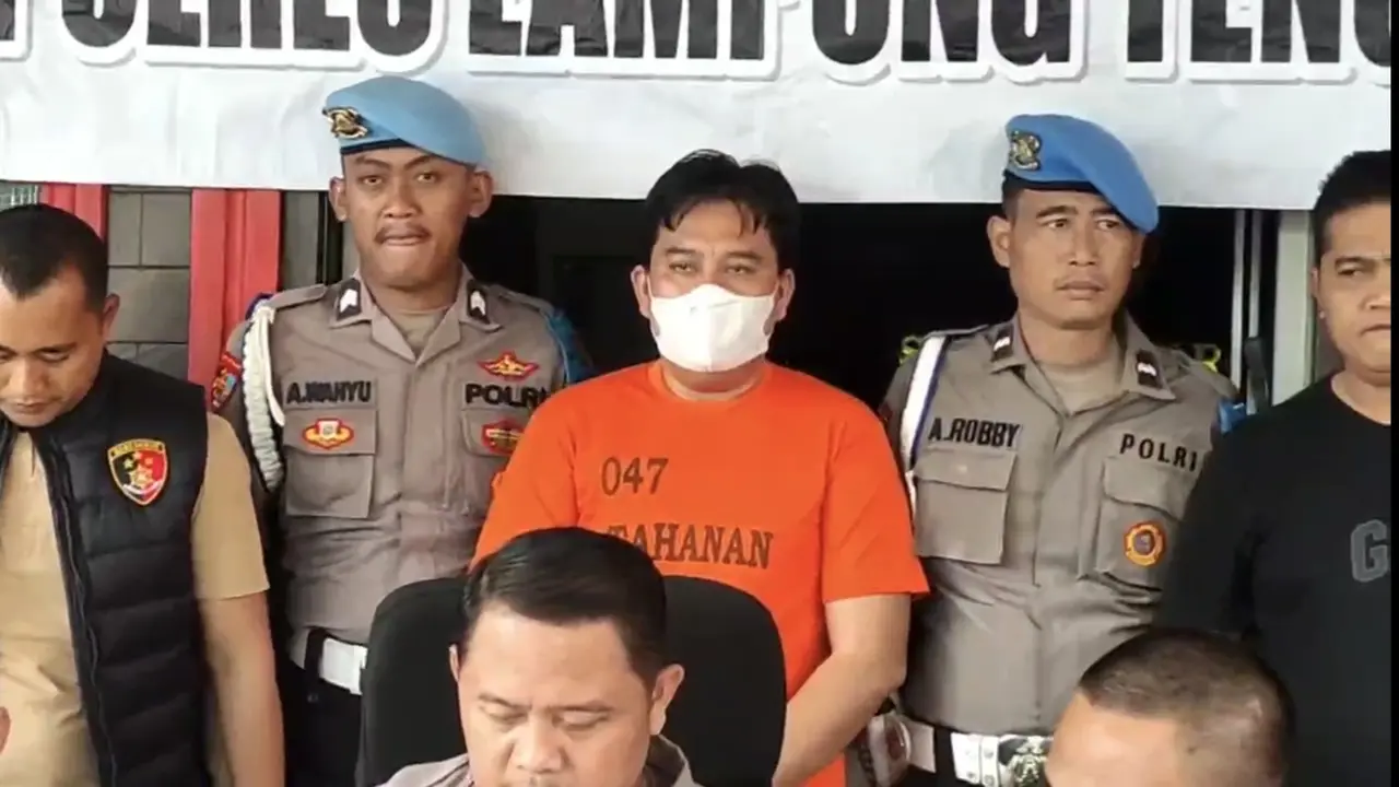 Mapolres Lampung Tengah saat jumpa pers, kasus tewasnya warga karena tertembak senjata api milik Anggota DRPD Lampung Tengah, Muhammad Saleh Mukdam. Foto : (Liputan6.com/Ardi).