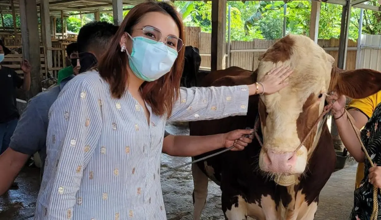 Ayu Ting Ting (Instagram/ayutingting92)