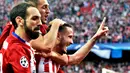 Saul Niguez mencetak gol penentu saat Atletico Madrid meraih kemenangan 1-0 atas Bayern Munchen pada leg pertama semifinal Liga Champions di Stadion Vicente Calderon, Madrid, Kamis (28/4/2016) dini hari WIB. (AFP/Gerard Julien)