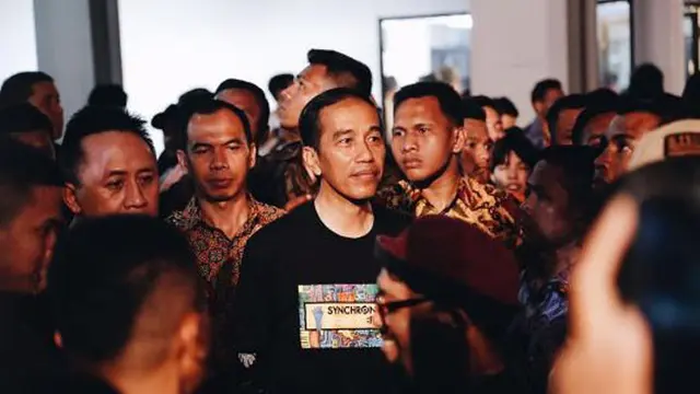 Presiden Jokowi hadiri konser musik Synchronize Fest