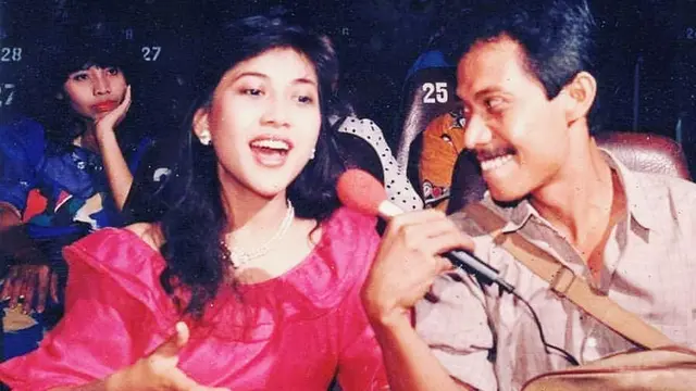 6 Potret Lawas Paramitha Rusady Ini Bukti Cantiknya Awet dari Dulu