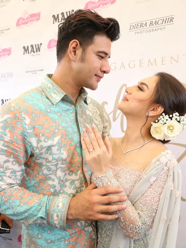 [Fimela] Ammar Zoni dan Irish Bella