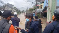 Tanggul Jebol, Perumahan Pondok Gede Permai Bekasi Berstatus Siaga 2