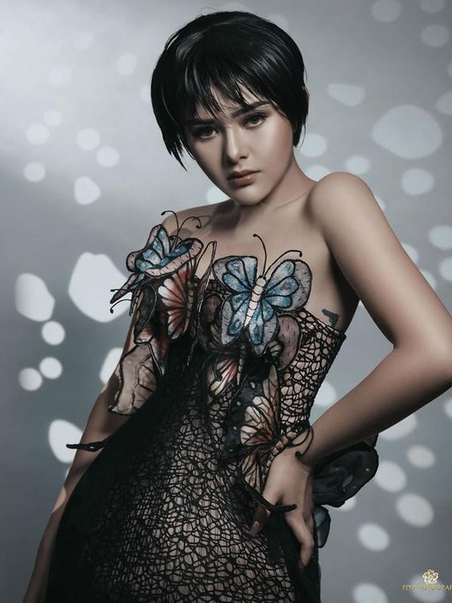 Potret Amanda Manopo Pakai Dress Kupu-kupu. (Sumber: Instagram/fdphotography90)