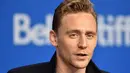 ilm Crimson Peak yang baru saja rilis 16 Oktober 2015 lalu. Film yang dibintangi oleh Tom Hiddleston ini menyuguhkan kisah horor berbalut gotik dan fantasi. (AFP/Bintang.com)
