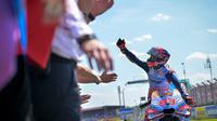 Marc Marquez saat finis kedua balapan MotoGP Prancis 2024 di Sirkuit Le Mans. (Lou Benoist / AFP)
