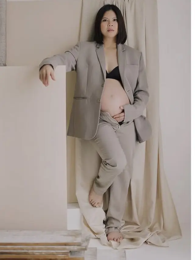 Potret terbaru Greysia Polii pamer baby bump, credit:  Instagram (@greyspolii)
