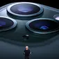 CEO Apple Tim Cook mengumumkan peluncuran iPhone 11 Pro di Steve Jobs Theatre, Cupertino, California, Amerika Serikat, Selasa (10/9/2019). Apple resmi merilis iPhone 11, iPhone 11 Pro, dan iPhone 11 Max Pro. (Justin Sullivan/Getty Images/AFP)