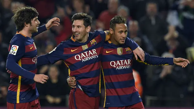 Sergi Roberto, Lionel Messi, Neymar di Barcelona musim 2015/20176