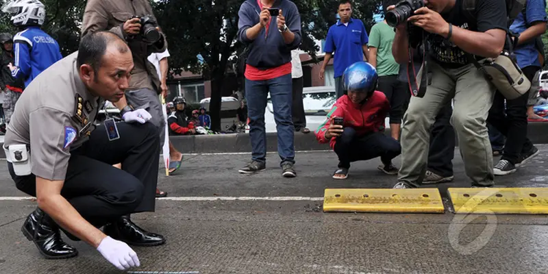 Olah TKP Kecelakaan Maut di Pondok Indah