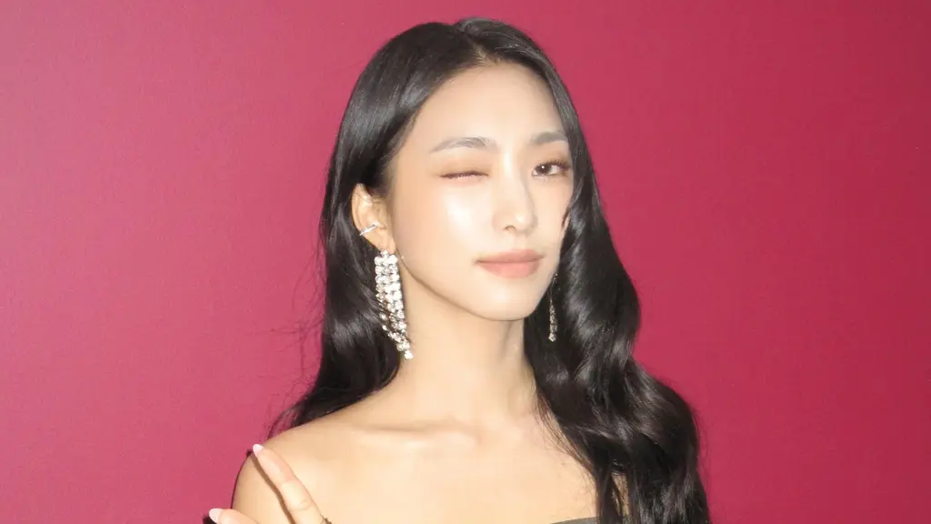 Bora SISTAR membahas soal relationship. (instagram.com/borabora_sugar)