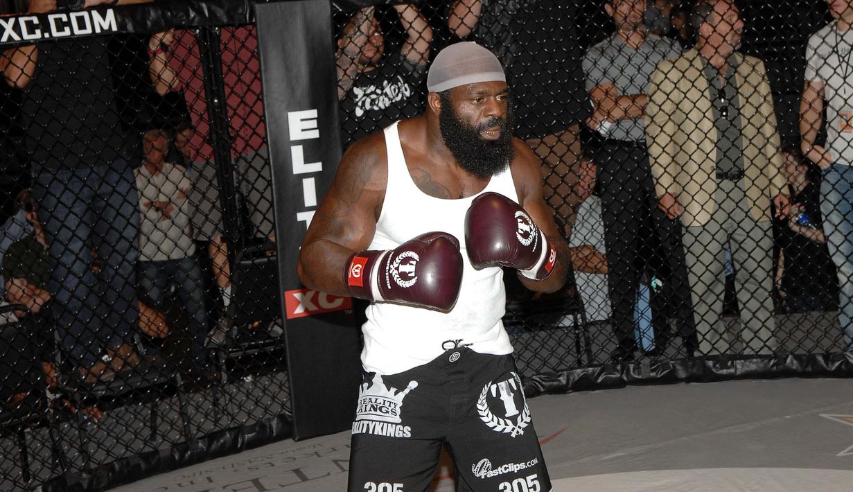 Kimbo Slice lahir pada tanggal 8 Februari 1974 di Nassau, Bahamas dengan nama asli Kevin Ferguson.  (Photo by Stephen Shugerman/Getty Images)