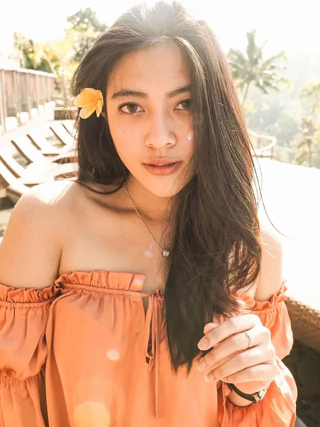 7 Potret Cantik Resiah Lim, Asisten Ashanty yang Putuskan Berhenti