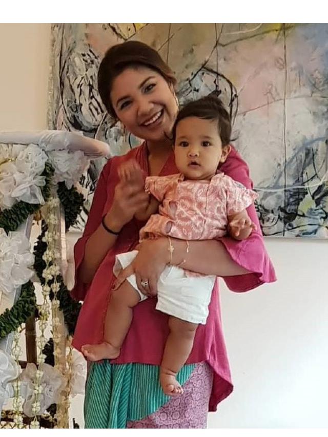 6 Pesona Franka Franklin, Istri Calon Menteri Nadiem Makarim