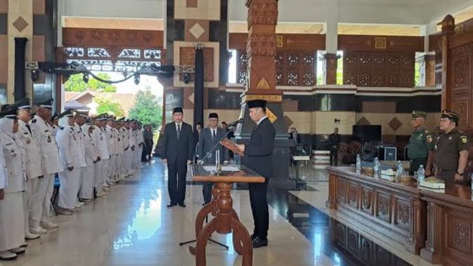 Tiga Pejabat di Tuban Tetap Berkuasa meski Berstatus Tersangka