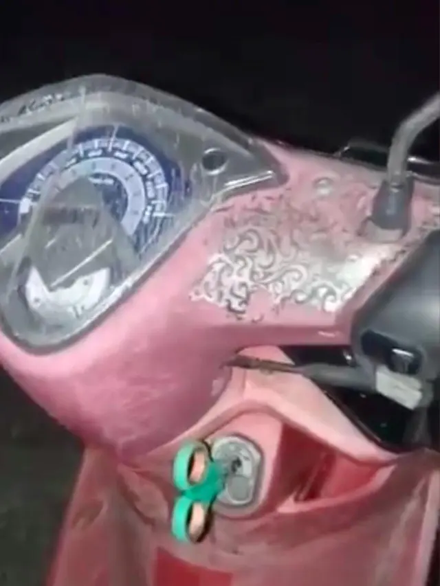 Gunting pun bisa