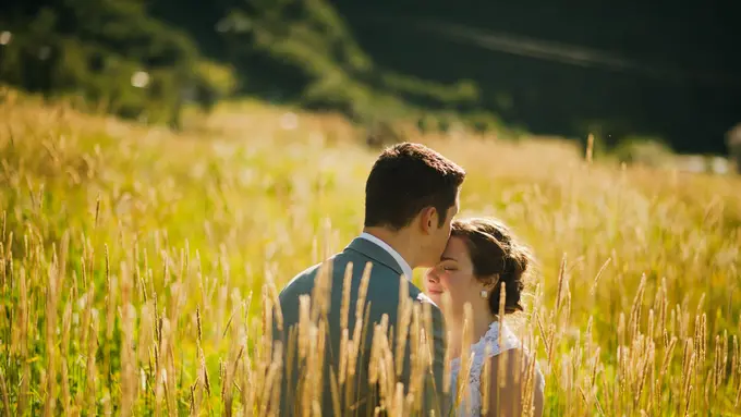 3 Ciri-ciri Pasanganmu Punya Love Language Physical Touch atau Sentuhan Fisik