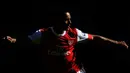 Pemain Arsenal, Theo Walcott tampil pada laga Liga Inggris menghadapi Bolton di Stadion Reebok, Inggris, Minggu (24/4/2015). Walcott merupakan pesepakbola tercepat versi permainan FIFA 16. (AFP Photo/Paul Ellis)