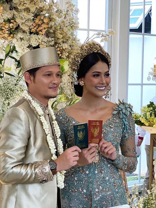 Sah Bunga Jelitha Dan Syamsir Alam Menikah Showbiz Liputan6 Com