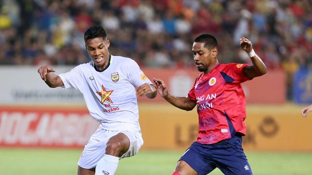 Leygley Adou dan Jason Pendant