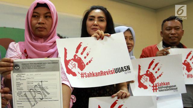 Rieke Diah Pitaloka Beri Dukungan untuk Baiq Nuril