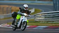 Bermodal Honda SuperCub, Pria Ini Lakoni Touring Korsel-Jerman 