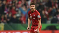 Gelandang Bayern Munchen asal Jerman, Xabi Alonso. (AFP/Christof Stache)