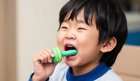 Risiko Masalah Ginjal Anak Meningkat Akibat Kebiasaan Gigit Mainan? Simak Penjelasan Dokter