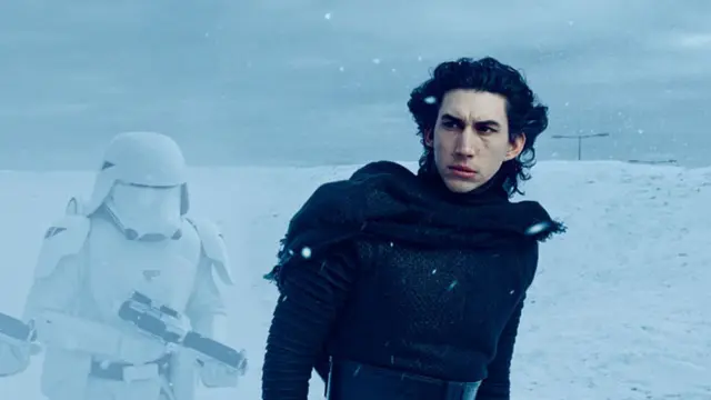 [Bintang] Ajaib! Kucing Ini Mirip Kylo Ren di Star Wars: The Force Awakens