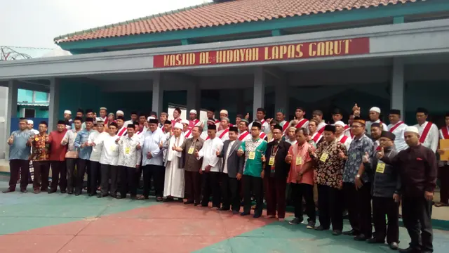 Wisudawan santri Lapas Garut
