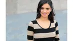 Walau keindahan tubuhnya dinikmati oleh jutaan mata pemirsa, presenter seksi itu tetap santai dan tak mempermasalahkan hal itu.