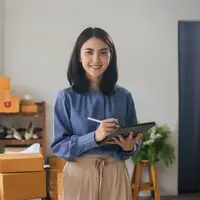 Ilustrasi perempuan bekerja/copyrightshutterstock/ME Image